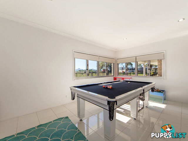 27 Ivory Close PEAK CROSSING QLD 4306