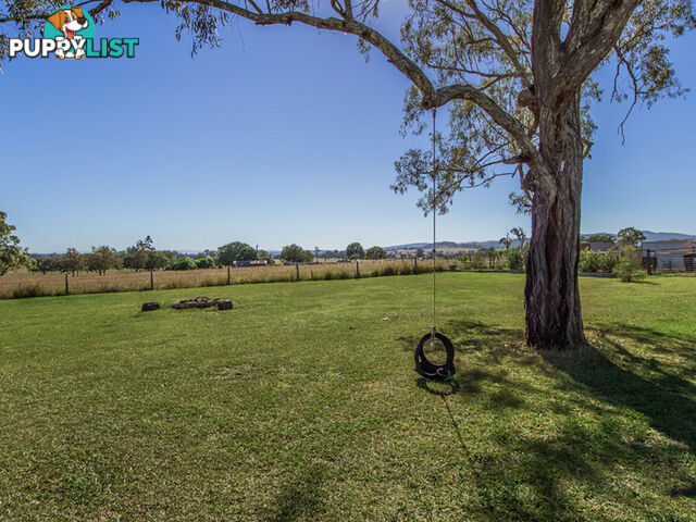 27 Ivory Close PEAK CROSSING QLD 4306