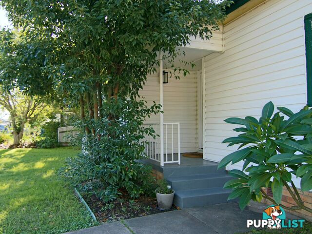 24 Collett Avenue SINGLETON NSW 2330