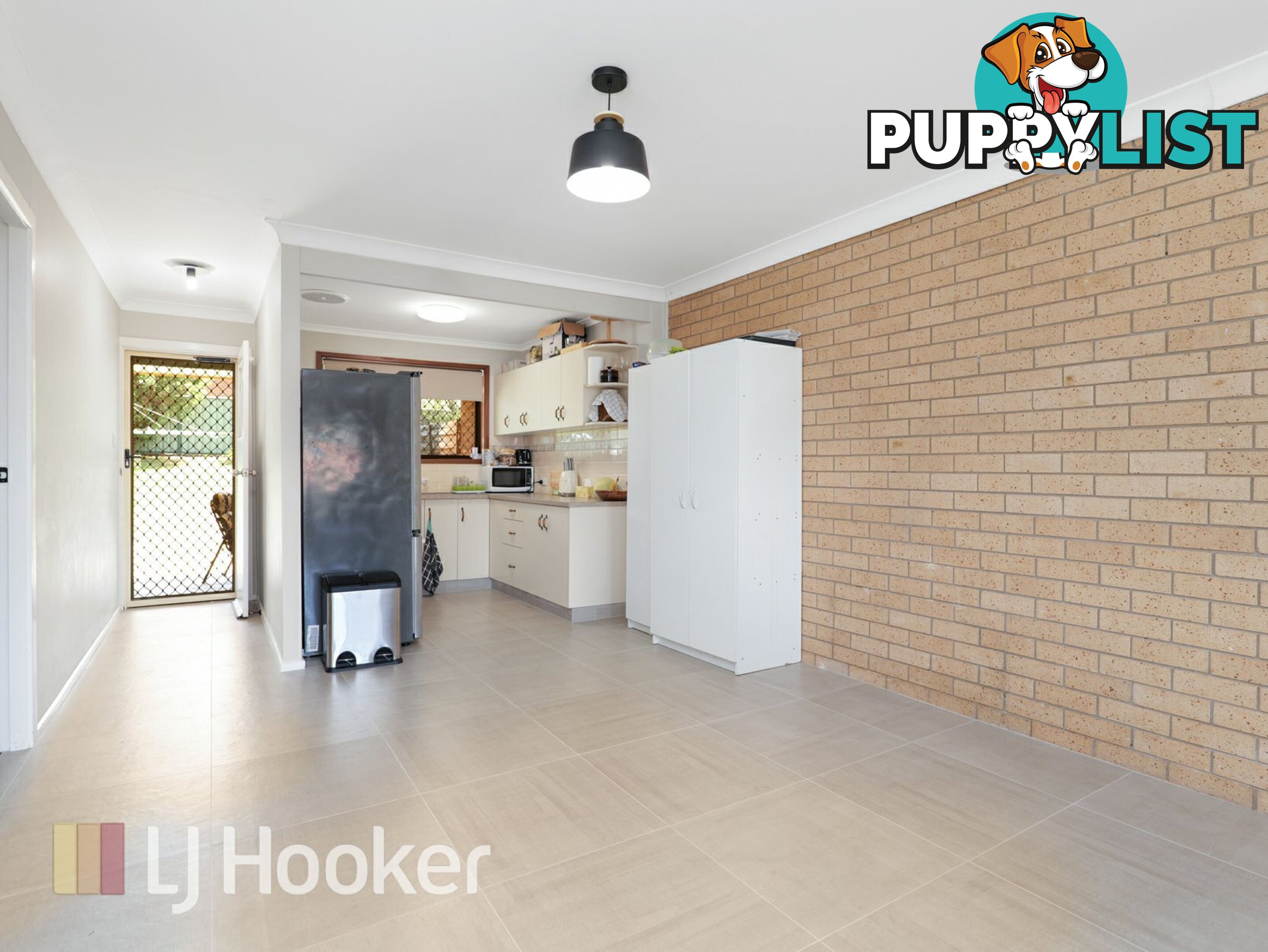 8 Button Close SINGLETON NSW 2330