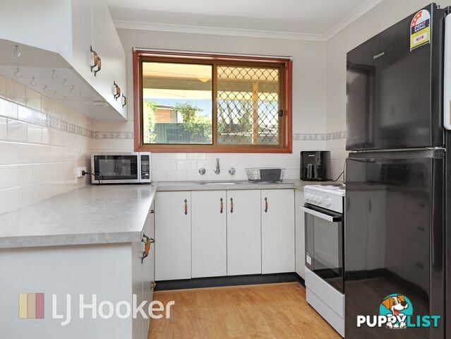 8 Button Close SINGLETON NSW 2330