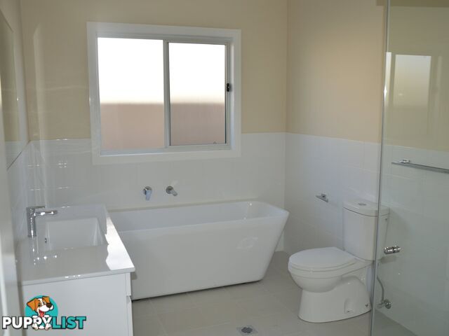 24 Slattery Drive NORTH ROTHBURY NSW 2335