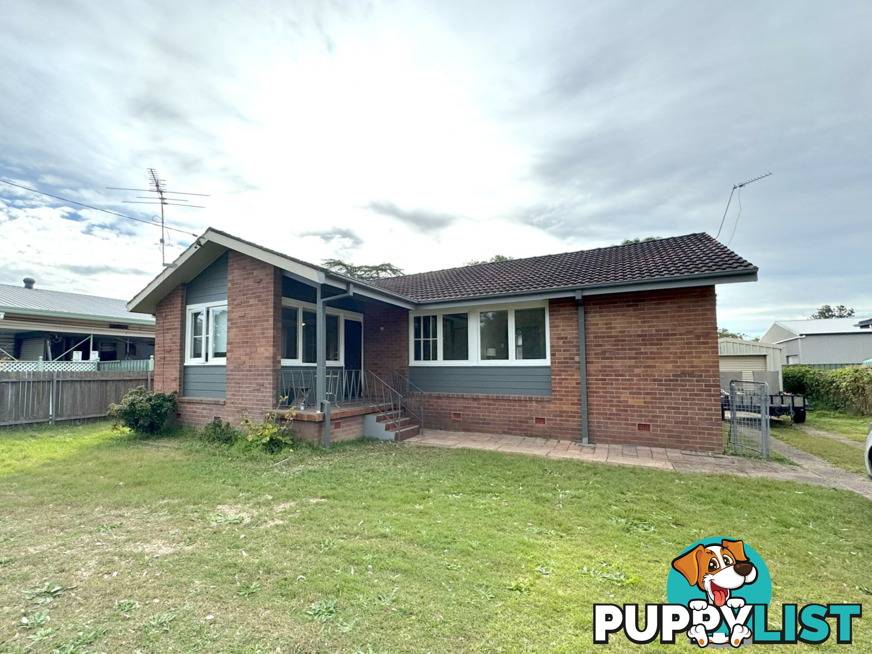 26 Howe Street SINGLETON NSW 2330