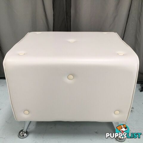 Hair  Beauty Salon One Seat Waiting Sofa List Price $250