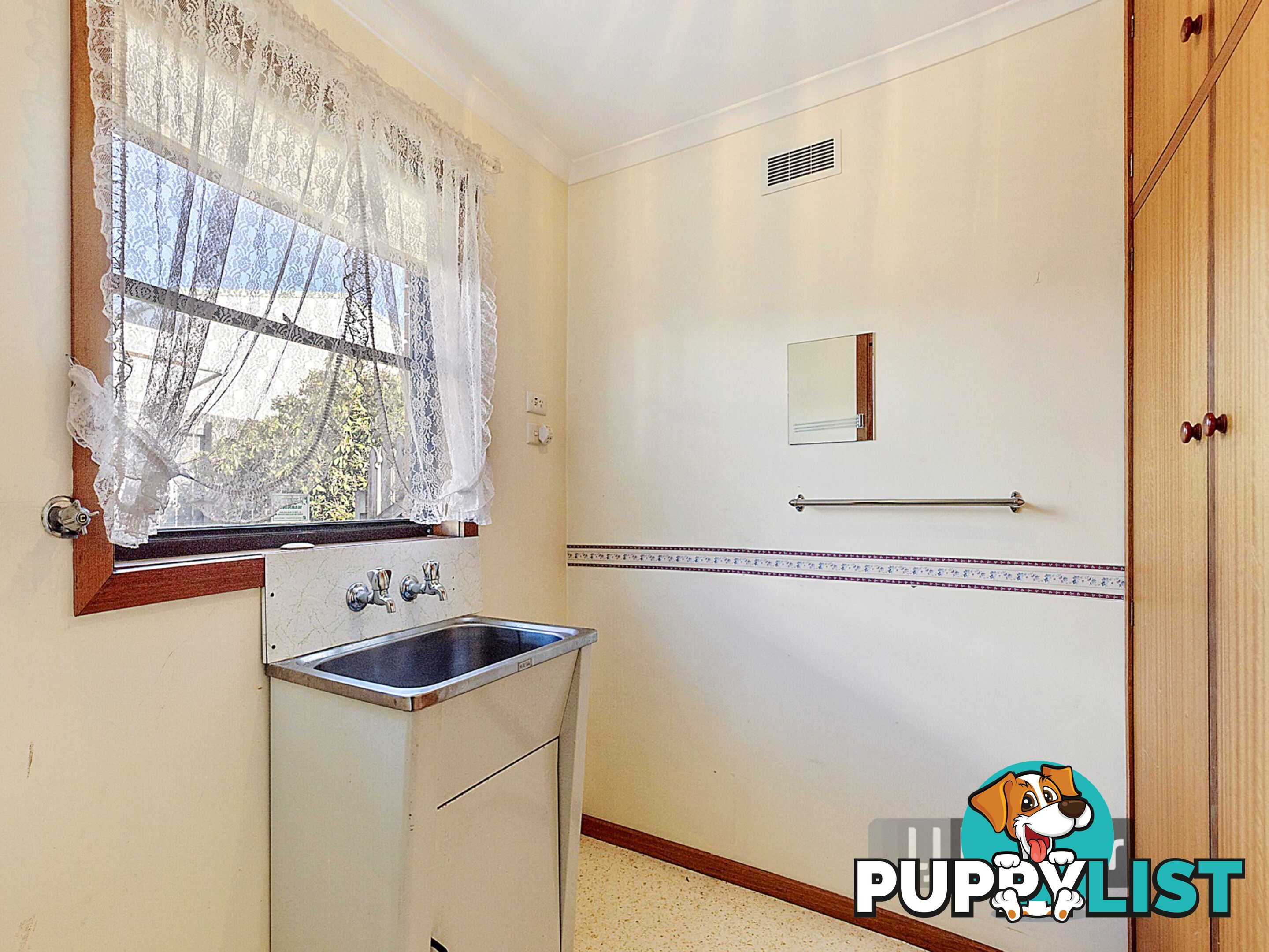 Unit 2/2 Monnington Street UPPER BURNIE TAS 7320