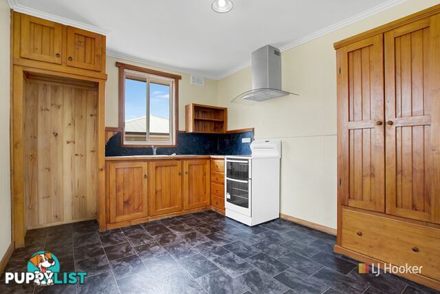 85 Simpson Street SOMERSET TAS 7322