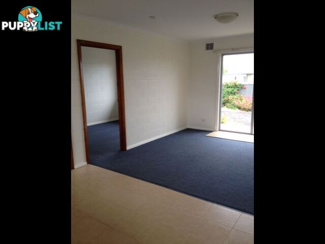 Unit 4/10 Austin Street WYNYARD TAS 7325