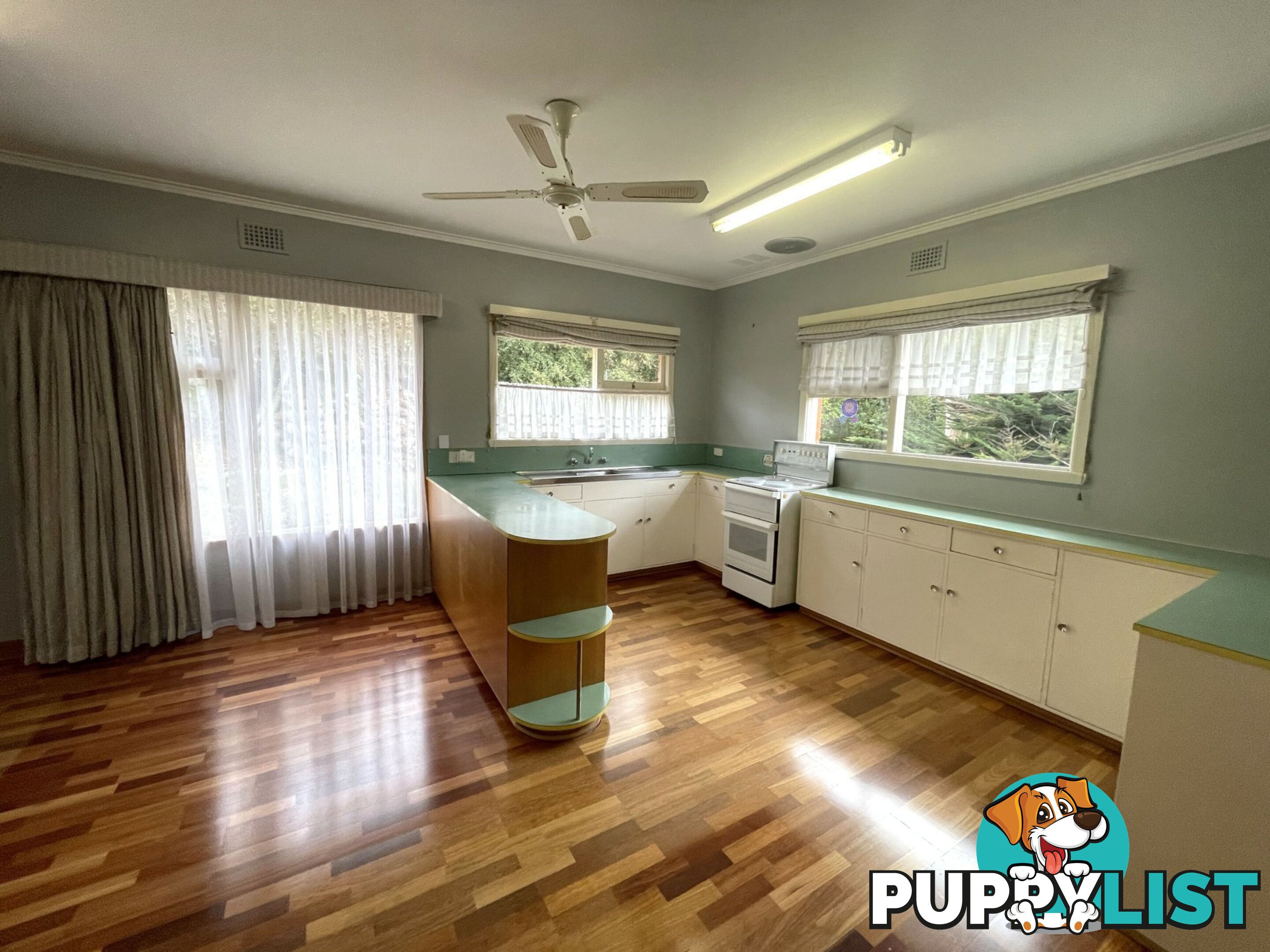 8 Aileen Crescent HILLCREST TAS 7320