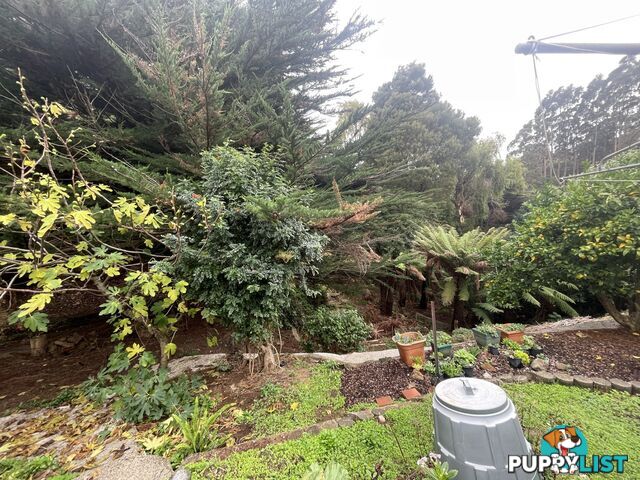 8 Aileen Crescent HILLCREST TAS 7320
