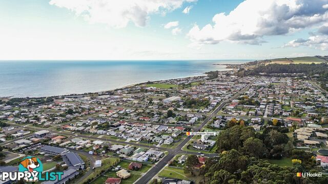 82 Simpson Street SOMERSET TAS 7322