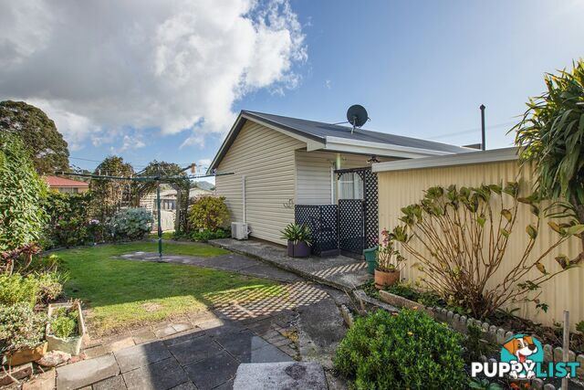 82 Simpson Street SOMERSET TAS 7322