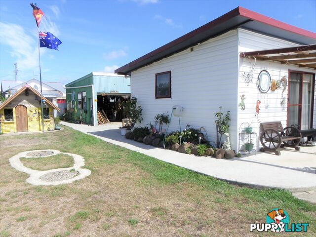 7 Percy Street WYNYARD TAS 7325