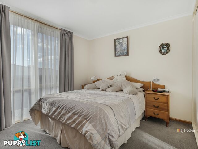 14 Kennedy Street OCEAN VISTA TAS 7320