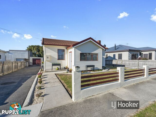 8 Arthur Street SOMERSET TAS 7322