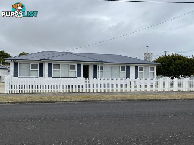 66 Saunders Street WYNYARD TAS 7325