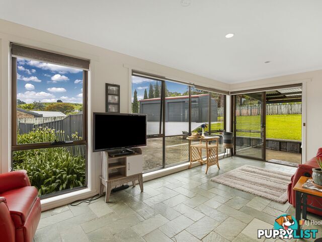 18 Golf Links Road WYNYARD TAS 7325