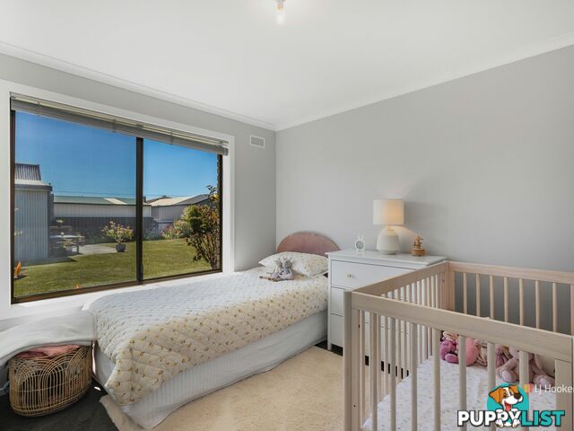 28 Quiggin Street WYNYARD TAS 7325