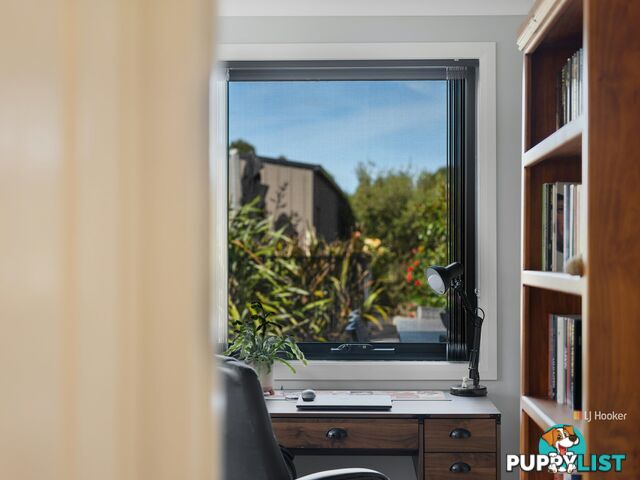 17 Sandy Crescent WYNYARD TAS 7325