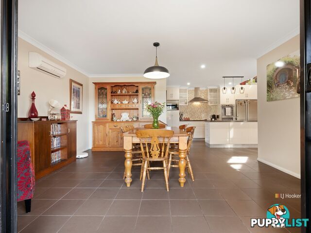 17 Sandy Crescent WYNYARD TAS 7325
