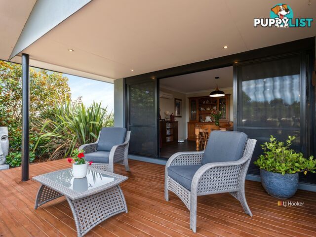 17 Sandy Crescent WYNYARD TAS 7325