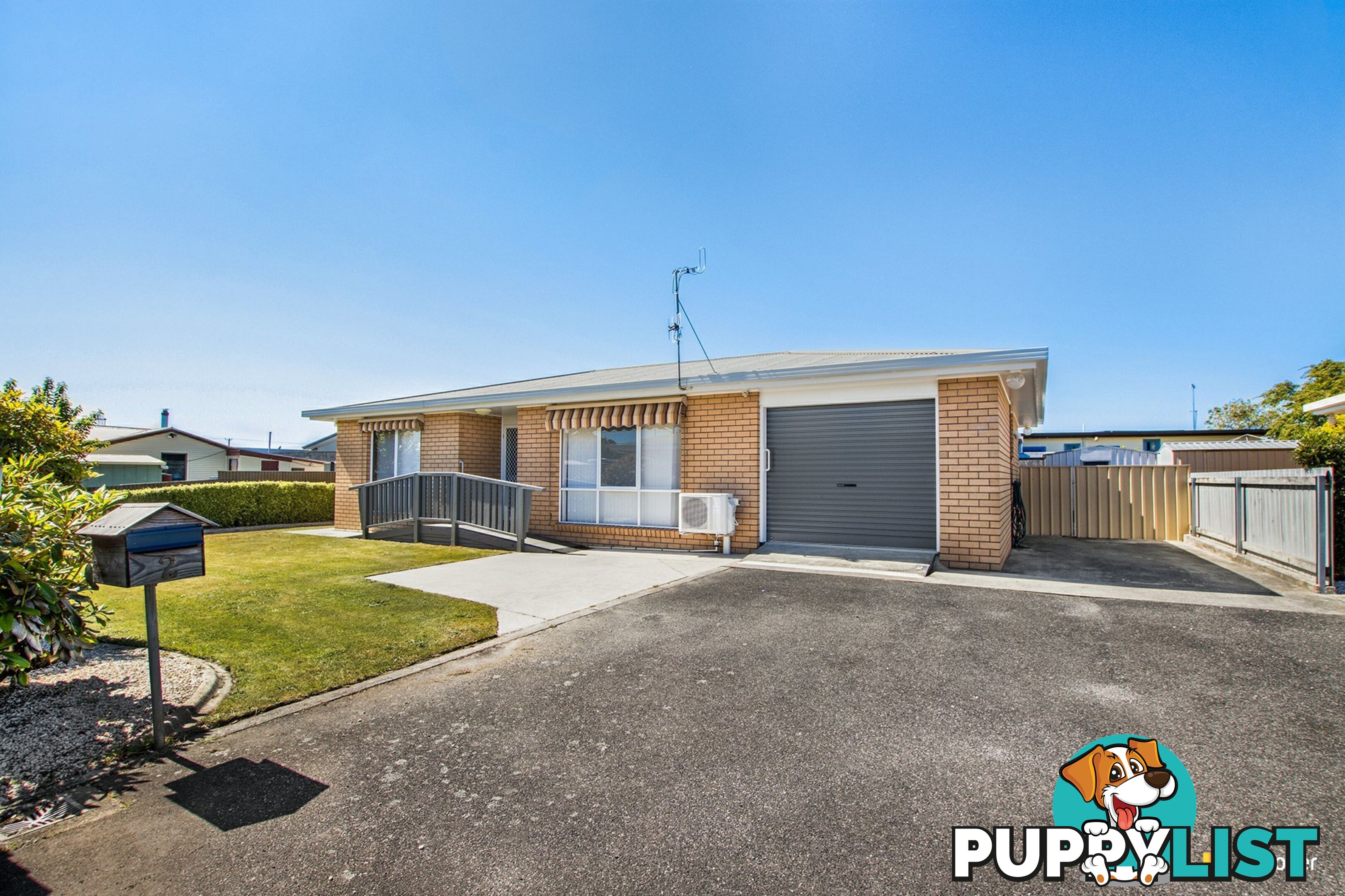 Unit 2/16 Reid Street WYNYARD TAS 7325