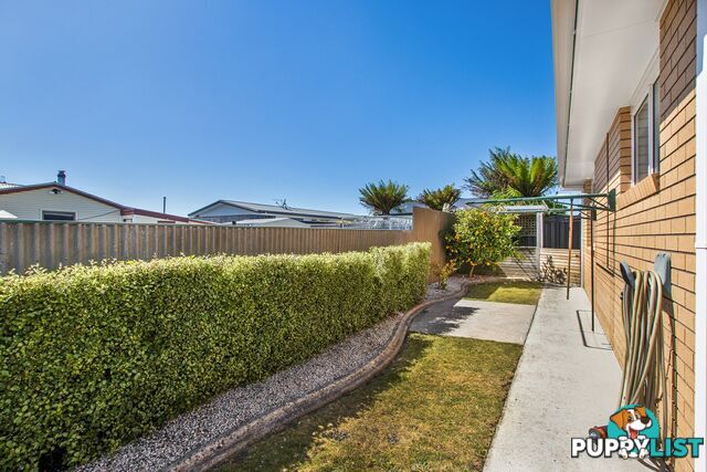 Unit 2/16 Reid Street WYNYARD TAS 7325