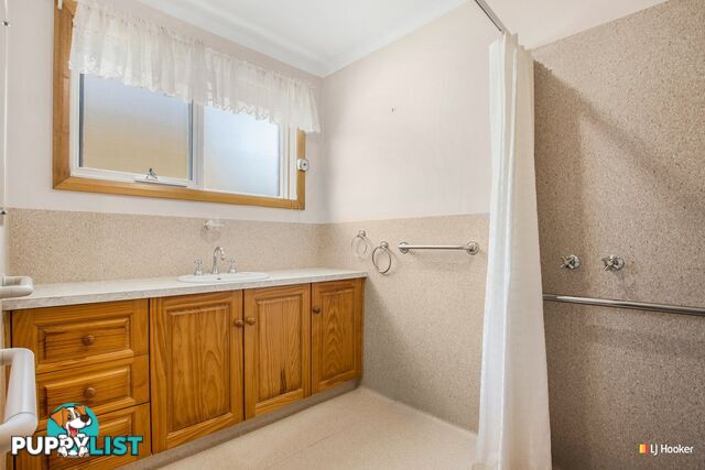 Unit 2/16 Reid Street WYNYARD TAS 7325