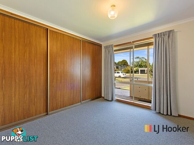 Unit 2/5 Bridge Street WYNYARD TAS 7325