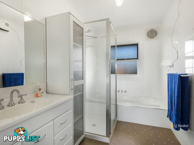 27 Gibbons Street WYNYARD TAS 7325