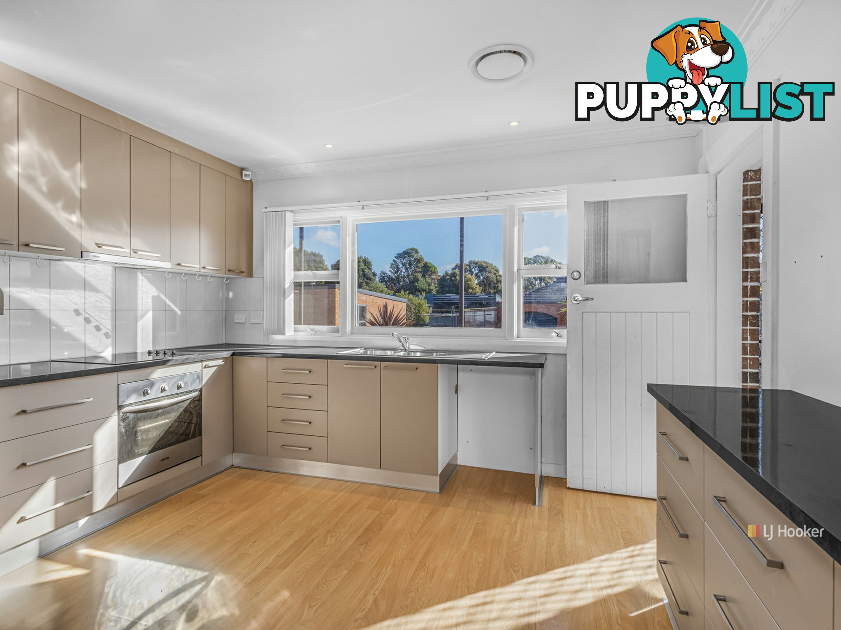 27 Gibbons Street WYNYARD TAS 7325