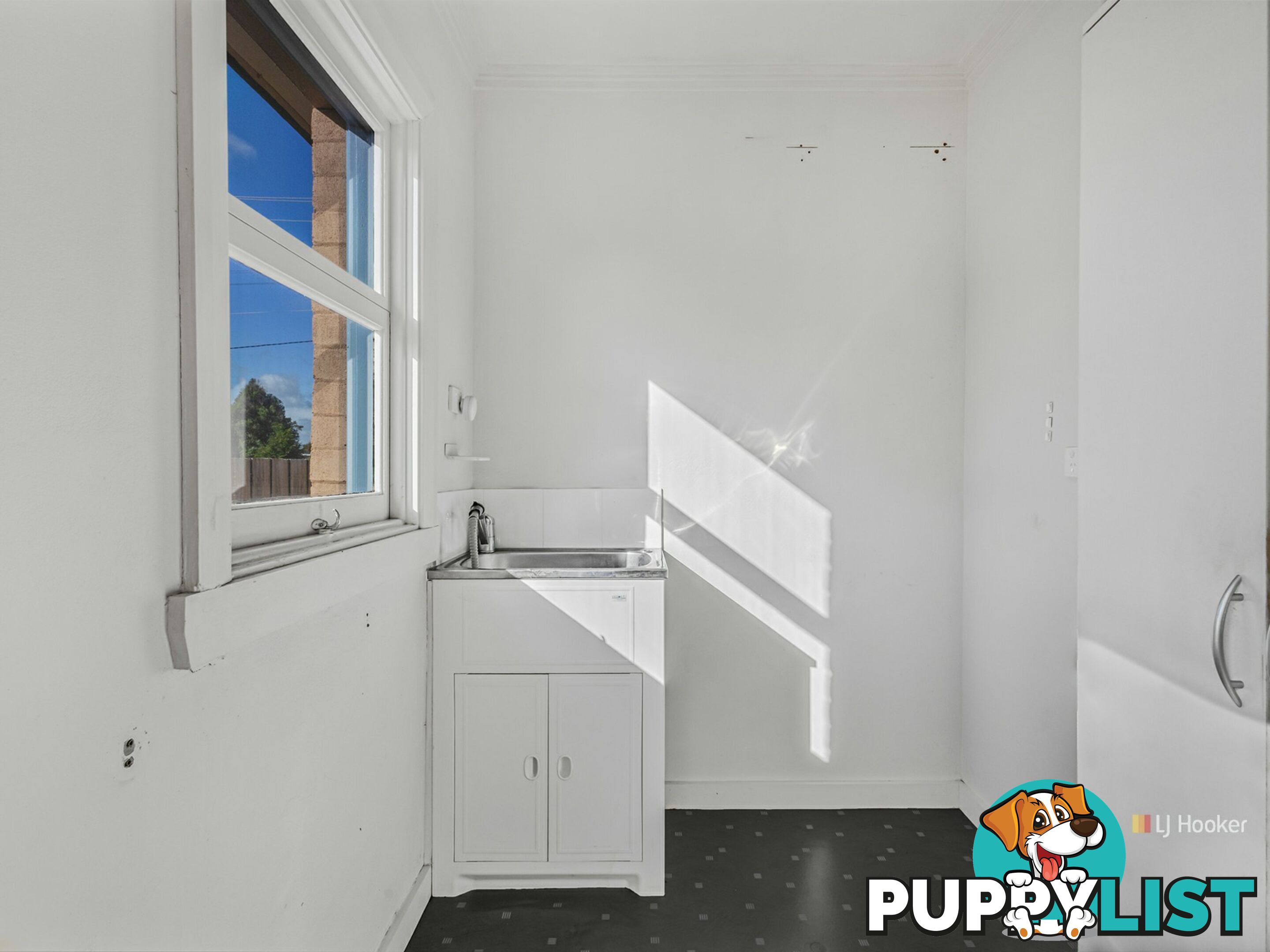 27 Gibbons Street WYNYARD TAS 7325