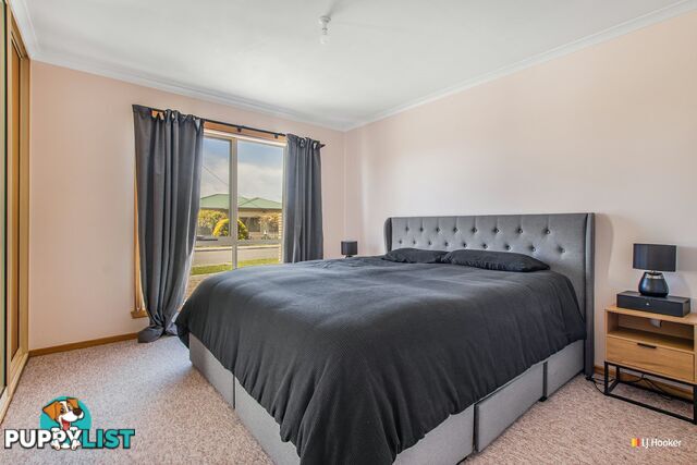 Unit 1 & 2/6 John Street WYNYARD TAS 7325