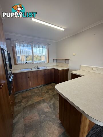 4/16 Reid Street WYNYARD TAS 7325