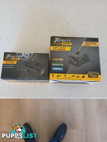 Aldi 20 volt battery & charger