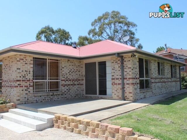 14 Cramsie Crescent GLEN INNES NSW 2370