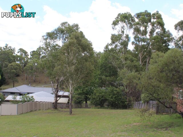 2A Robinson Avenue GLEN INNES NSW 2370