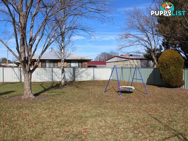 27 Meade Street GLEN INNES NSW 2370