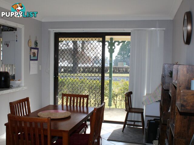27 Meade Street GLEN INNES NSW 2370