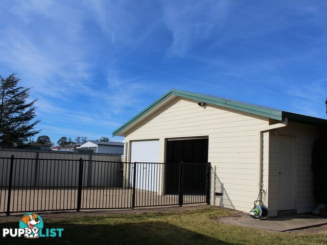 27 Meade Street GLEN INNES NSW 2370