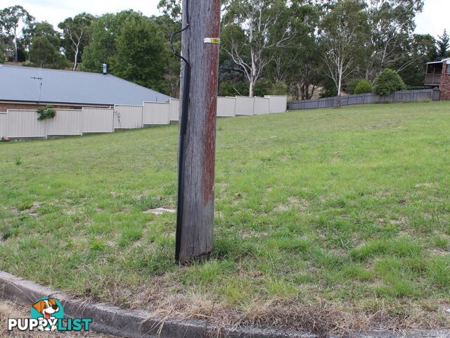 17 Veness Street GLEN INNES NSW 2370