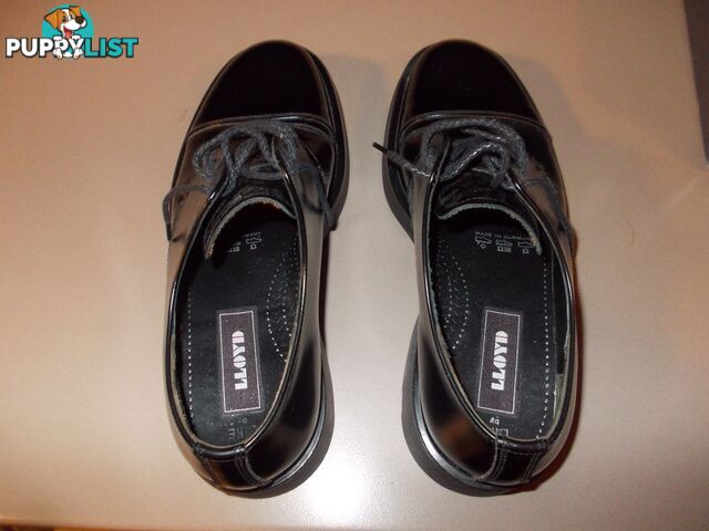 BUSINESS SHOES (MENS) & LAKE BY LLOYD, VGC