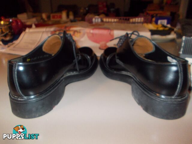 BUSINESS SHOES (MENS) & LAKE BY LLOYD, VGC