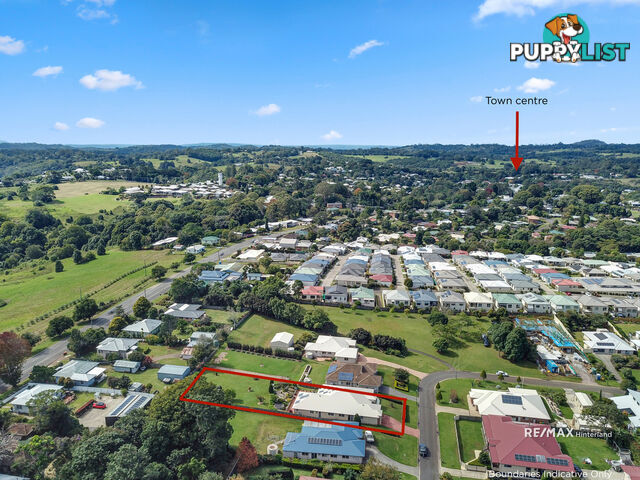 21 Water Gum Crescent Maleny QLD 4552