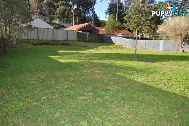 13 Roselands Avenue WYOMING NSW 2250