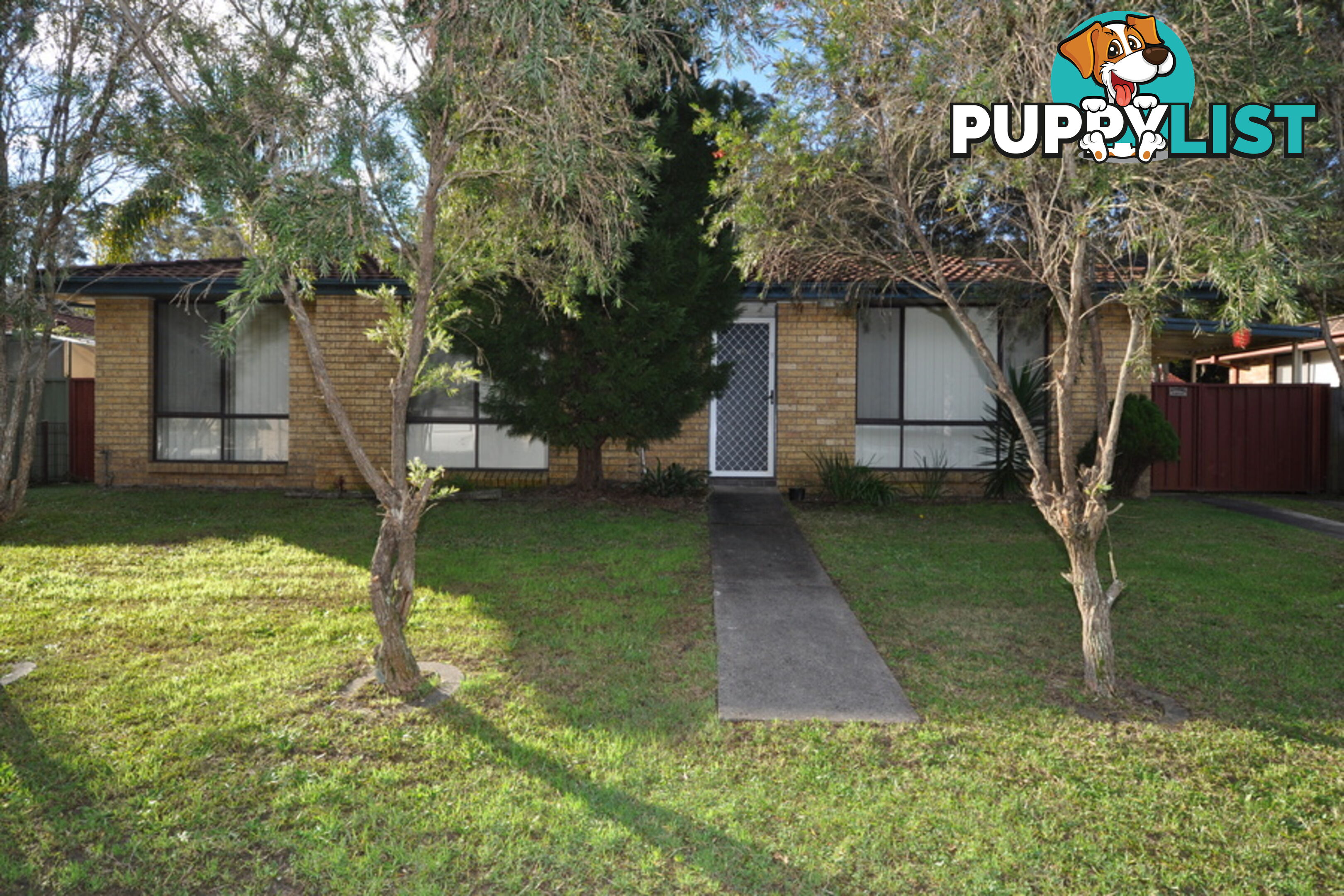 13 Roselands Avenue WYOMING NSW 2250