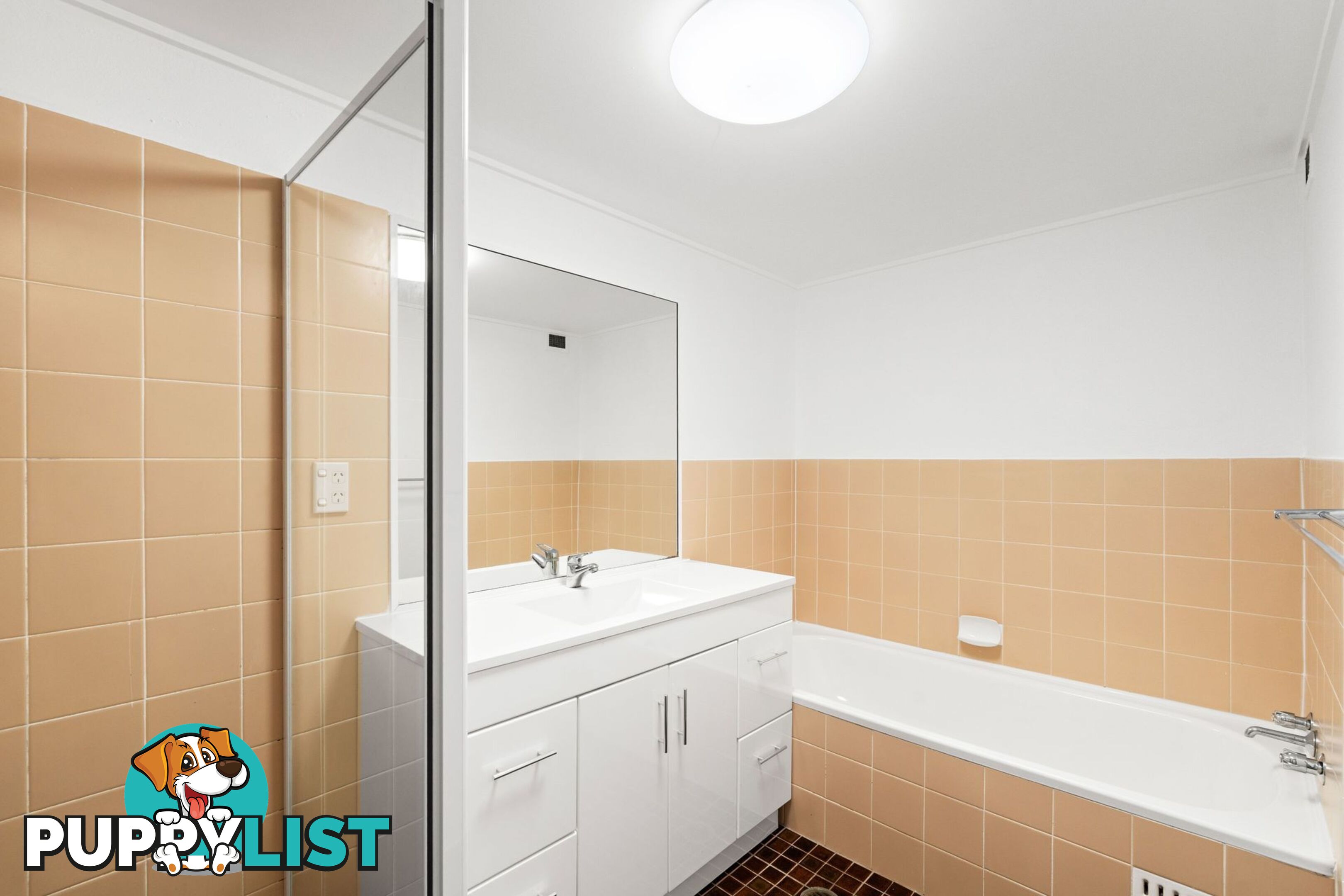 10/3 Joseph Lloyd Close GOSFORD NSW 2250