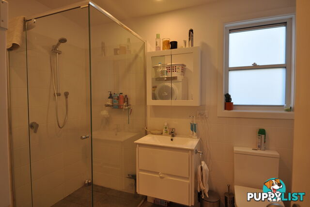 4a Welwyn Grove POINT CLARE NSW 2250