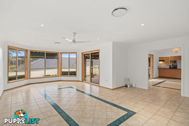 61 Bomaderry Crescent GLENNING VALLEY NSW 2261