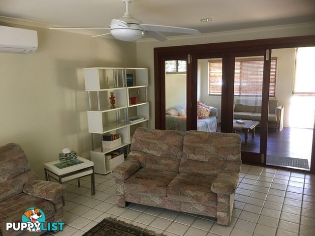 11 Carefree Street COOCHIEMUDLO ISLAND QLD 4184