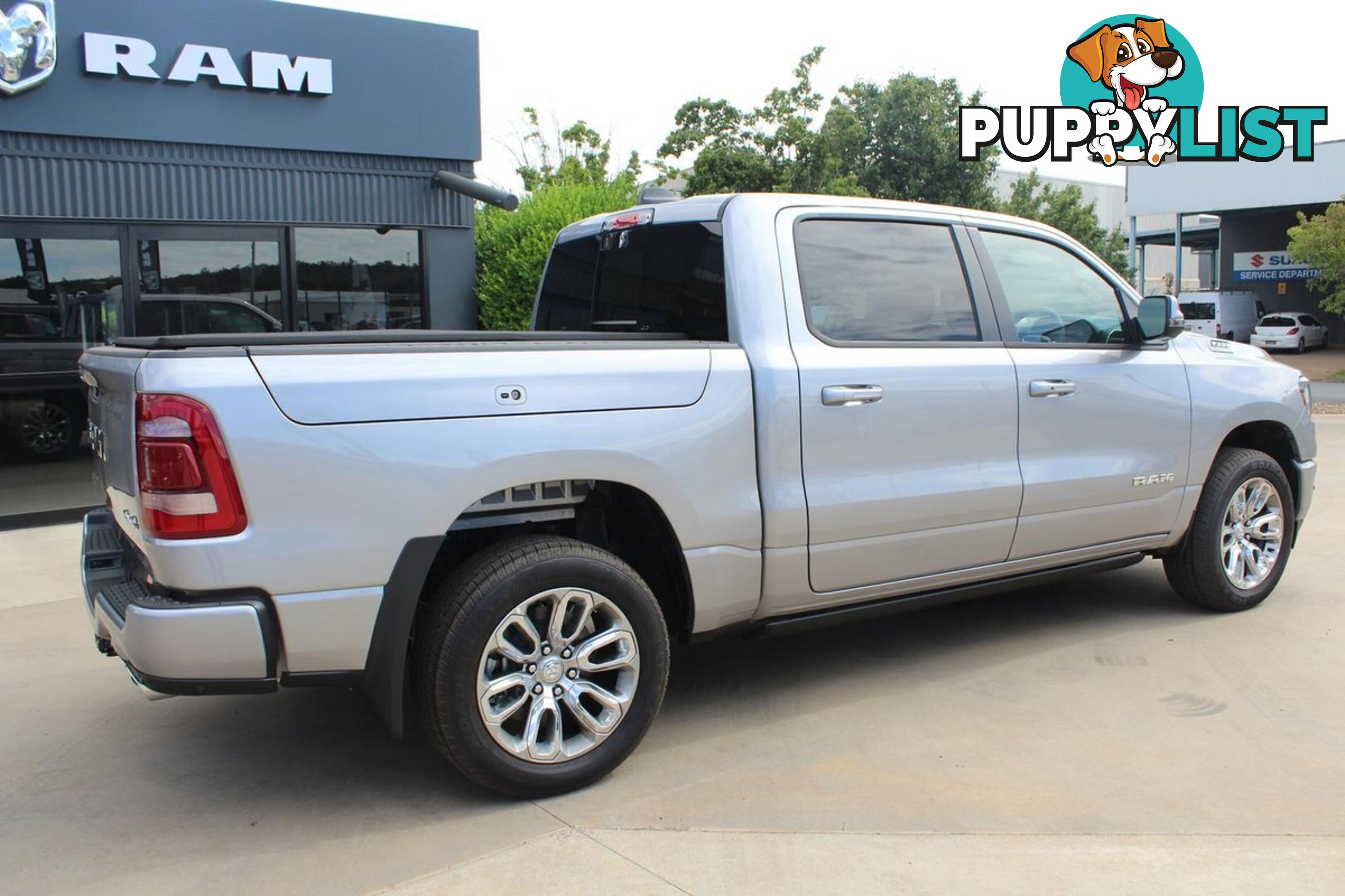 2024 RAM 1500 LARAMIE SPORT RAMBOX DT MY24 4X4 DUAL RANGE DUAL CAB SHORT WHEELBASE UTILITY